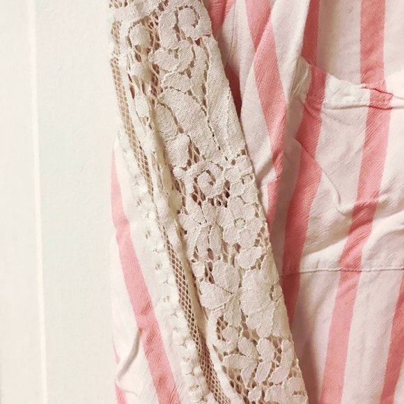 Pink & White Collared Shirt with Lace - Picture 3 of 5